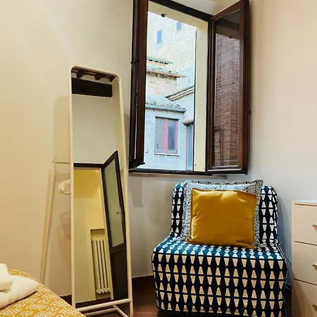 La Casa Delle Calle